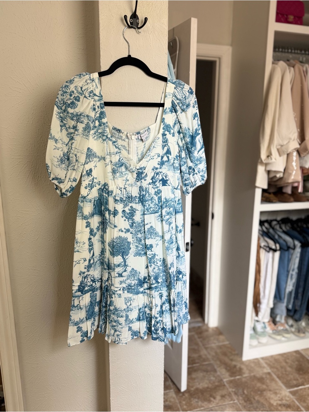 Gianni Bini Blue and White Toile Mini Dress